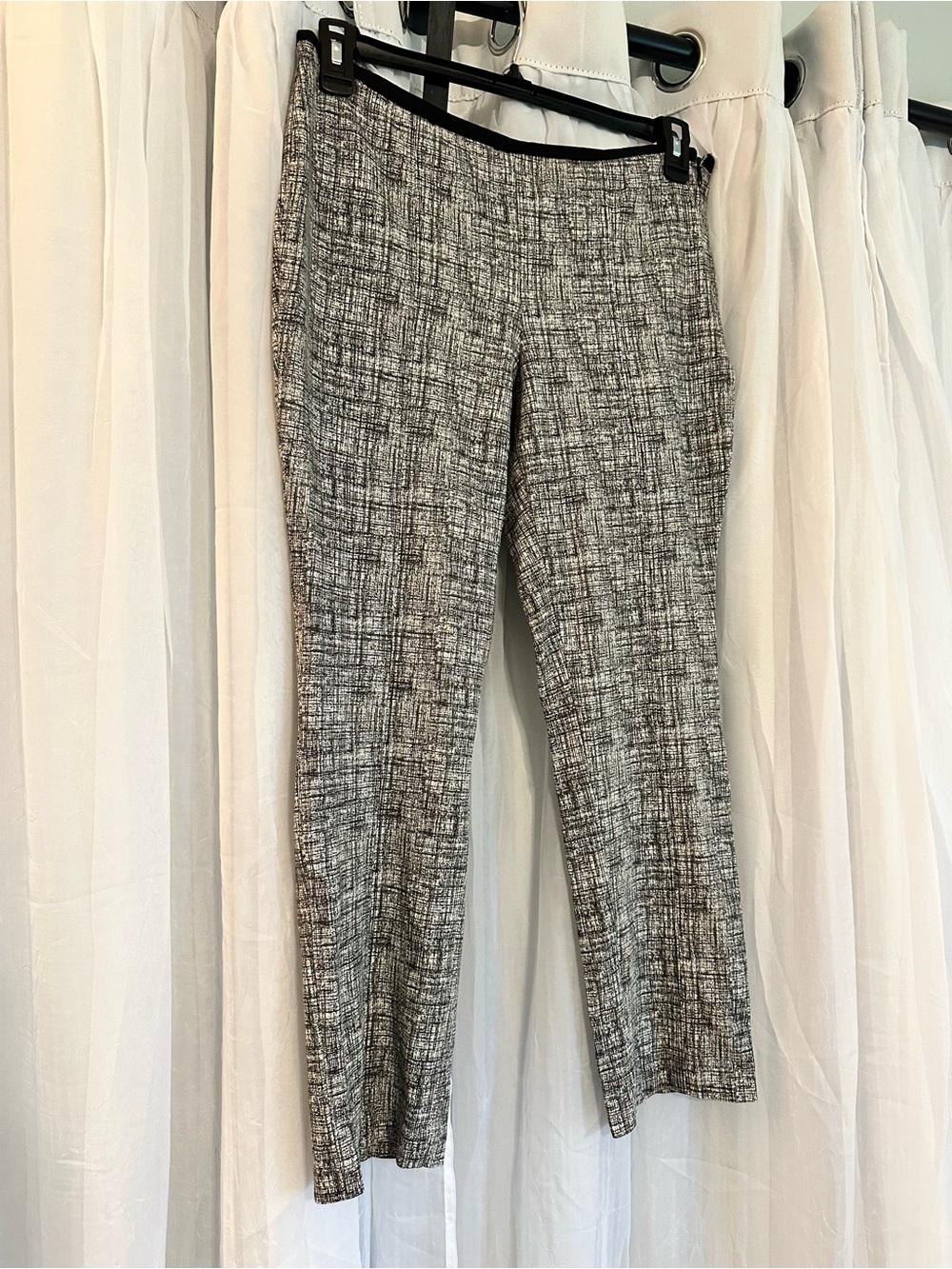 Zebra Women’s Black and White Cropped Dress Pants with Side Zip